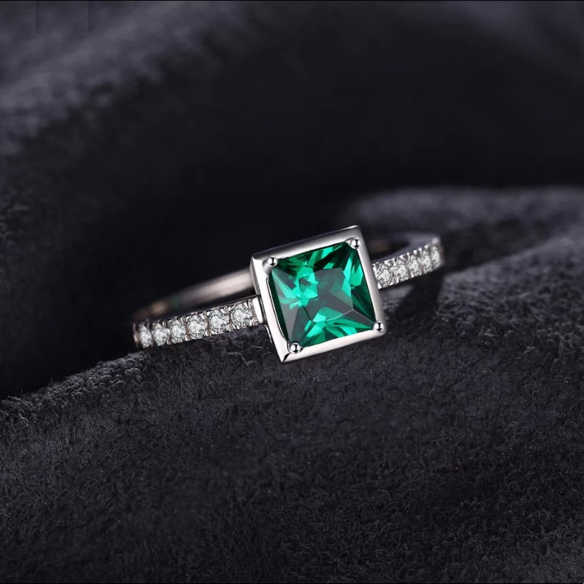 Emerald Ring S925